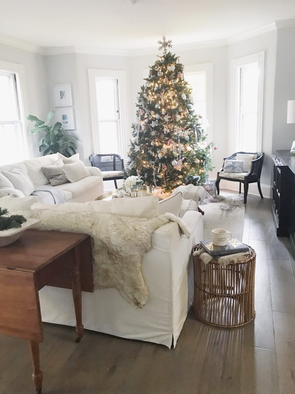 Coastal Christmas Home Tour | Palm & Prep